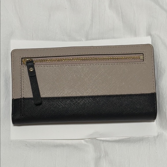 Kate Spade Beige and Black Wallet - Picture 3 of 3